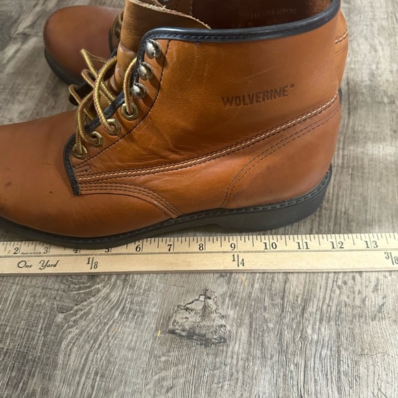 Wolverine Brown Leather Men\'s Boots, oil proof, rare find, excellent boots main image 11